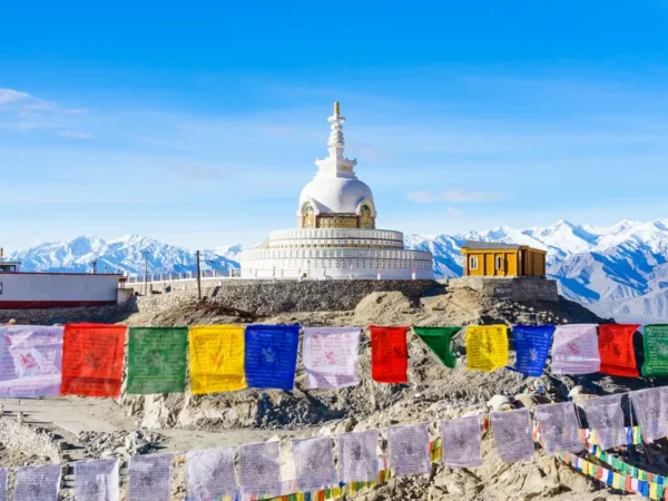 Manali, Leh-Ladakh Srinagar Tour Package